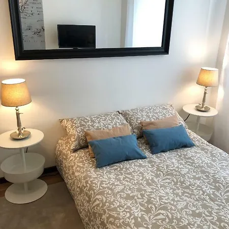 Gg Mentana Apartament Como